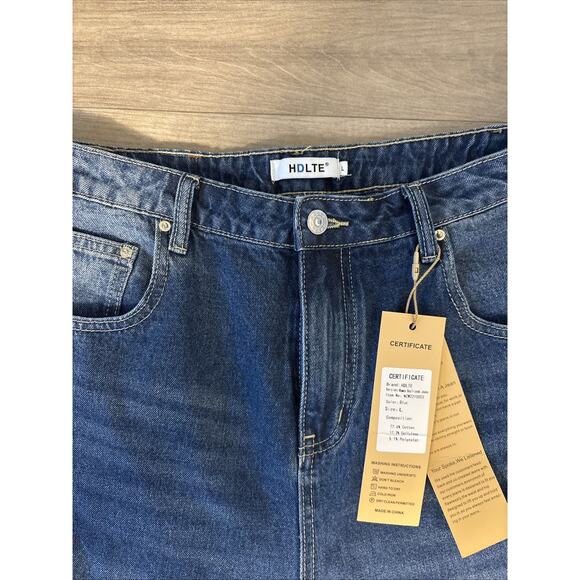 HDLTE women's Boyfriends Jeans Wide Legs. Size Large.NWT - Picture 3 of 9